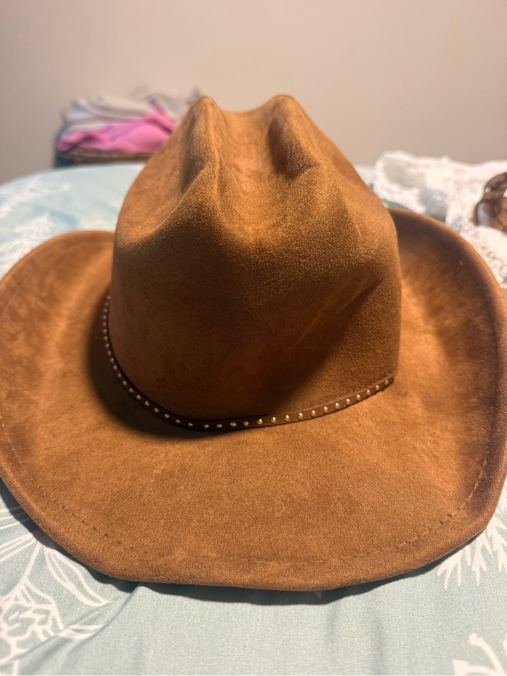 women’s Classic Brown Felt Cowboy Hat with gold Trim